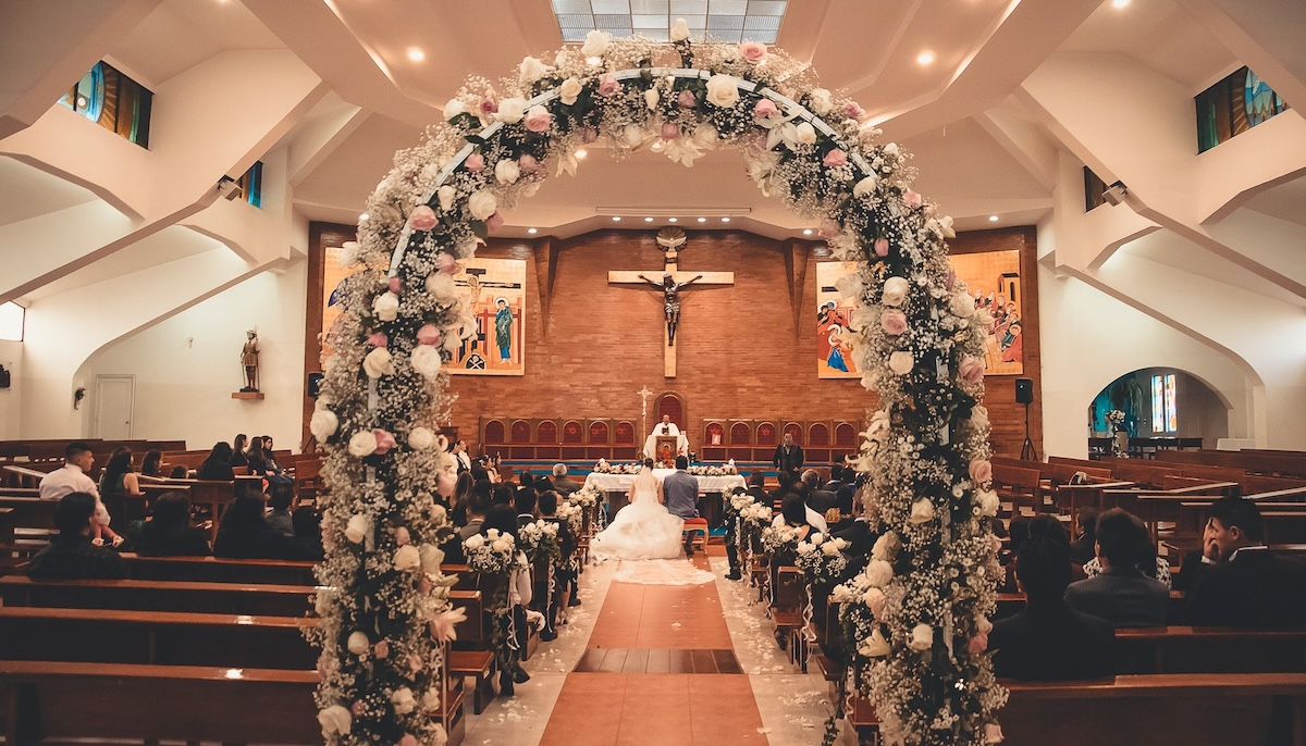 Christian Singles in Rhode Island: How to Find Love in a Holy Way